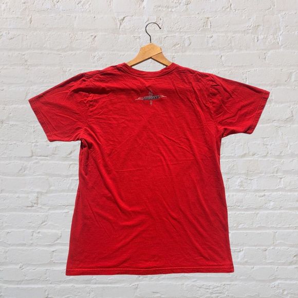 Vintage Hoyt Bowhunting T-Shirt Red Double Sided Y2K Made in USA Small Anvil - Picture 2 of 5